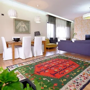 Galeria Apartment Tirana