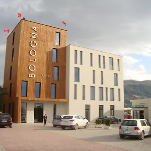 Hotell Bologna, Vlorë